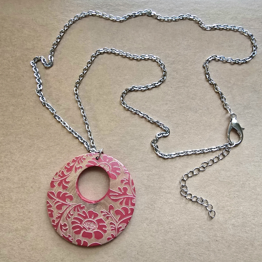 Elegant Pink Floral Pendant Necklace